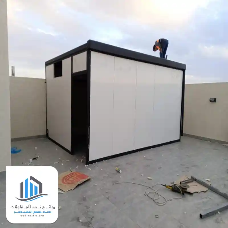 بانل ساندوتش الرياض