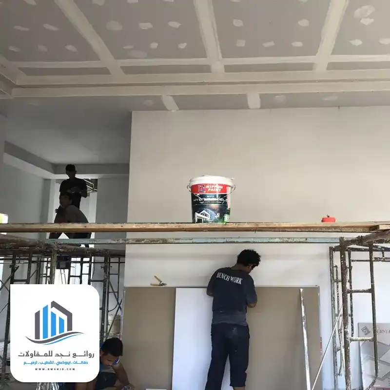 مقاول يشطب المباني وفق مراحل التشطيب بالرياض